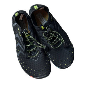 Sport D Black Water Shoes With Multicolor Soles Size 36